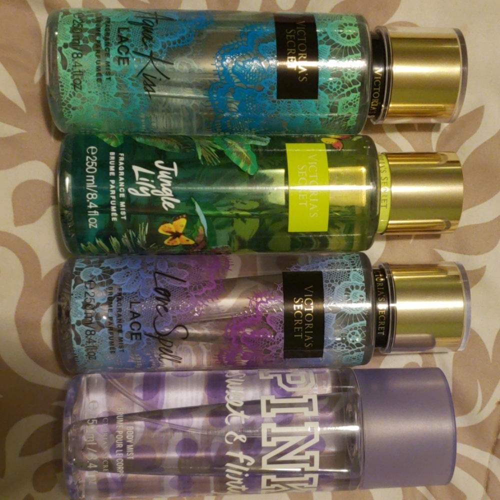 Bundle of 4 body sprays